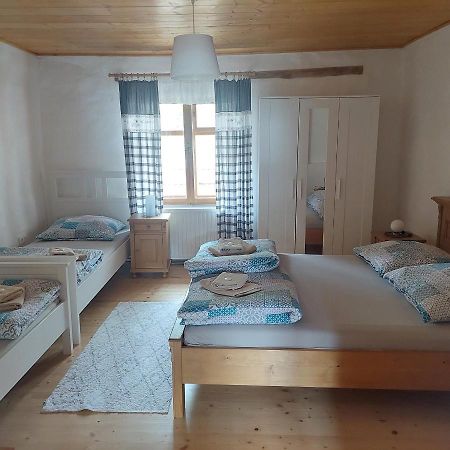 Apartmany U Tri Slunci Hroubovice Εξωτερικό φωτογραφία